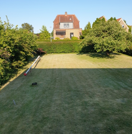 en skygge på vores grund